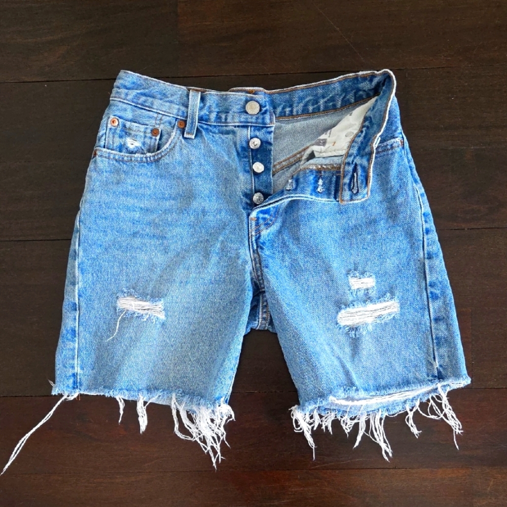 WOMEN'S LEVI STRAUSS LEVI'S 501 PREMIUM BLUE DENIM JEANS SHORTS SZ 25 $60